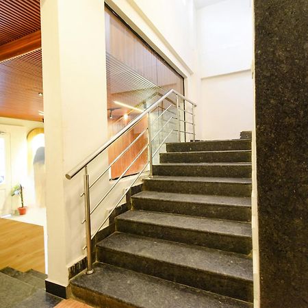 Fabhotel White Ridge - Kondapur Kondapur  Экстерьер фото