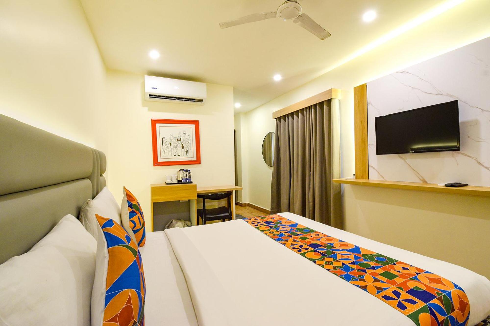 Fabhotel White Ridge - Kondapur Kondapur  Экстерьер фото