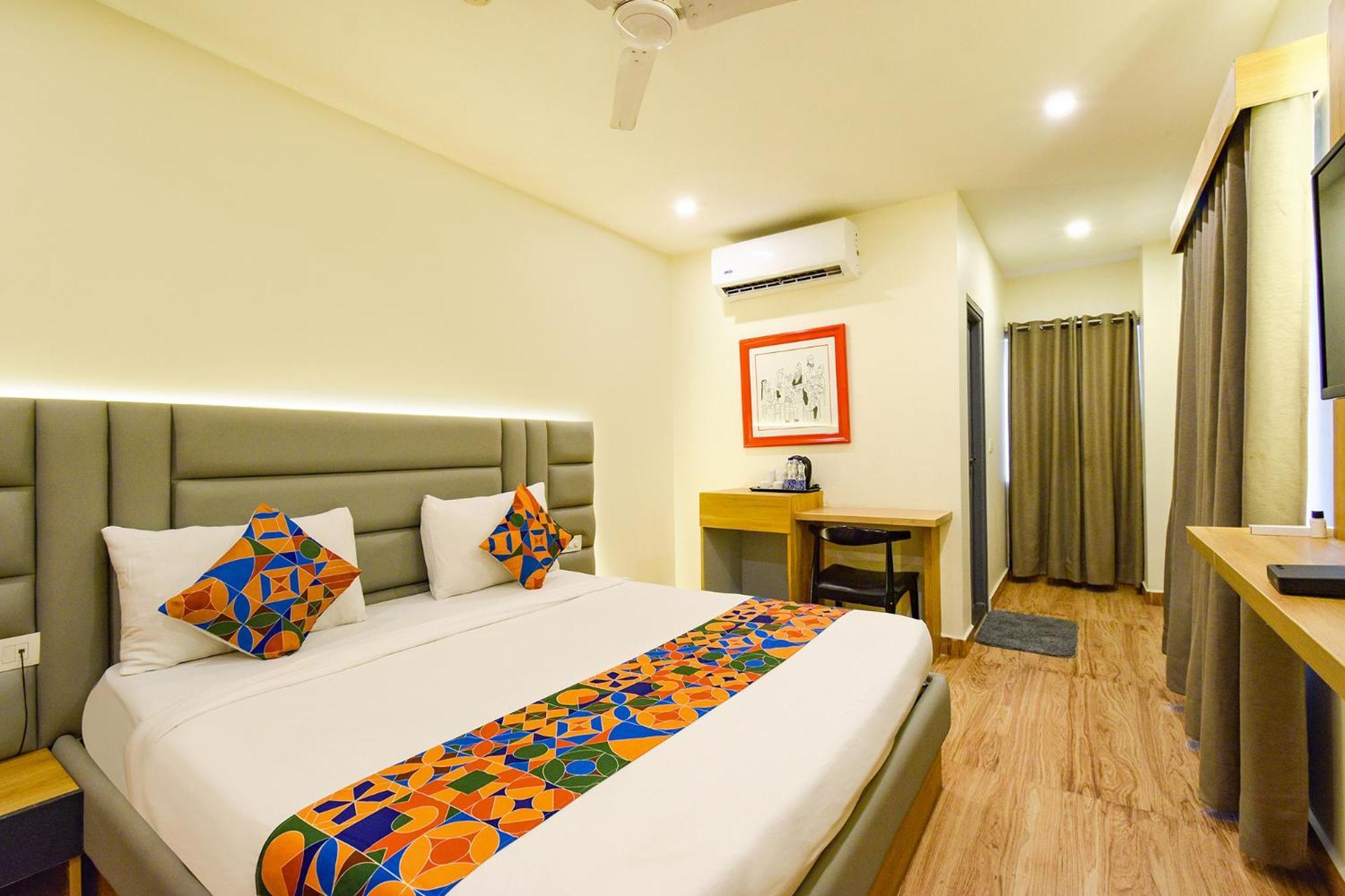 Fabhotel White Ridge - Kondapur Kondapur  Экстерьер фото