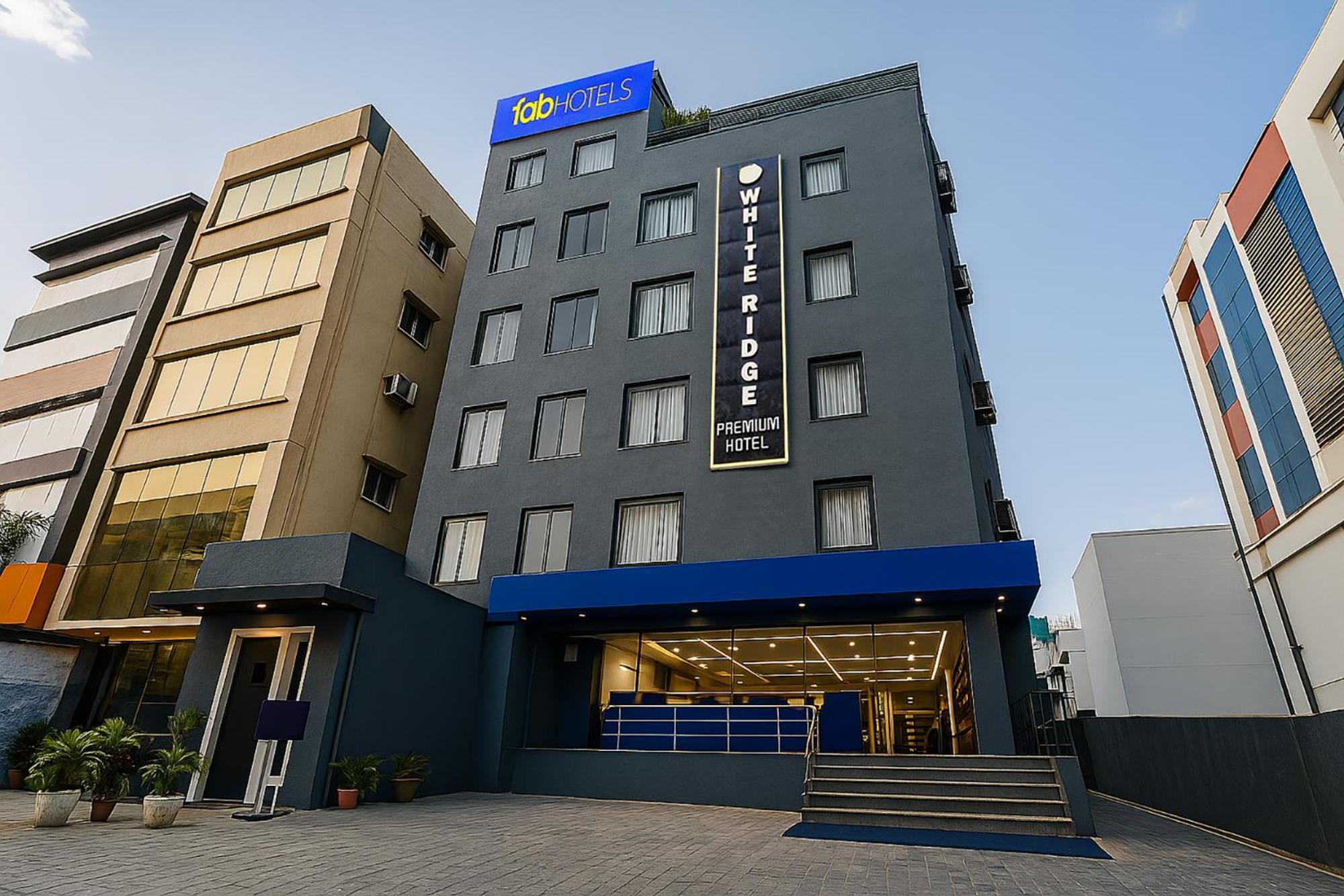 Fabhotel White Ridge - Kondapur Kondapur  Экстерьер фото